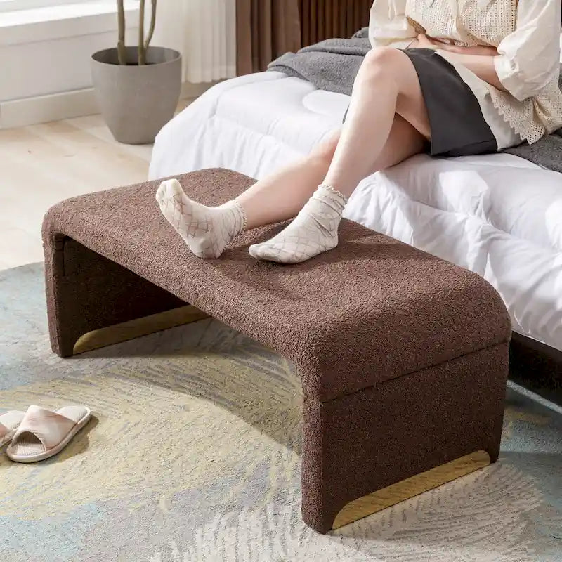 Banc de chambre/repose-pieds/banquette à chaussures moderne en tissu bouclette avec pieds en métal doré