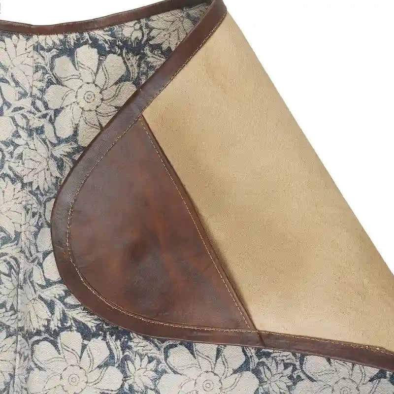 Chaise papillon style écharpe en similicuir à motif floral bleu et blanc
